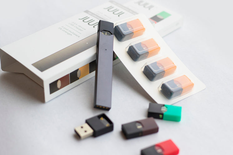 JUUL starter kit